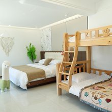 杨师家民宿(老君山景区票务中心店)