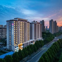 陌上轻居酒店(许昌高铁东站中心医院店)