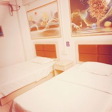 芳记快捷租房(广州南站店)