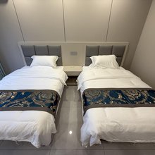 鸿源山居