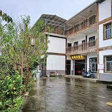 光雾山紫薇农家乐