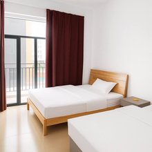 丽红公寓(景阳科技园店)