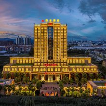 泰丰酒店(曲靖万达外滩店)