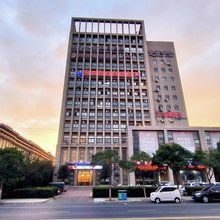 月伴湾商务酒店(长葛市政府葛天源轻轨站店)