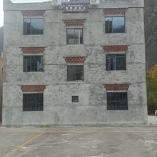 理县慧隆藏家乐民宿