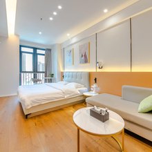 Mintflat 沙汐晓居影音公寓(国信会展中心埠西地铁站店)