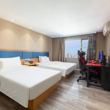 雅思曼电竞酒店(汉口站店)