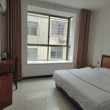 安之家欢迎您光临公寓(宝鼎中路分店)