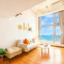 坦克Loft海景公寓(龙光世纪商务中心店)