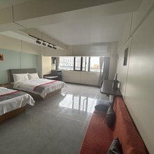 宝鸿民宿(太原站店)