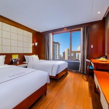 辰光商务酒店(邢台学院万达广场店)