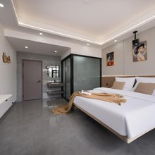 睿航轻奢酒店(楚雄州医院新区店)