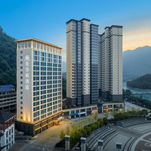 长阳曼华顿酒店(土家源广场店)