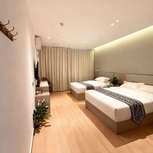 禧乐酒店(襄阳中原西路绿地中央广场店)