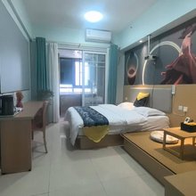 西安唐美情公寓(国际港务区地铁站店)