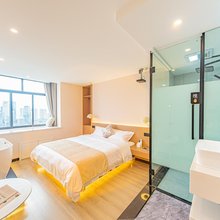 Alan·安蓝高空江景民宿(解放碑步行街洪崖洞店)