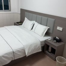 福鑫公寓(谢岗店)