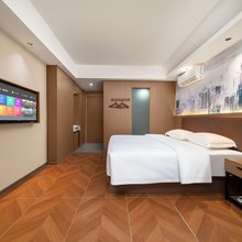 玉之林酒店