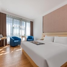 华昇酒店(广州中山大学鹭江地铁站店)