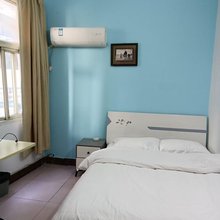 百佳公寓(武汉理工大学马房山校区店)