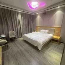饶平维雅斯精品公寓
