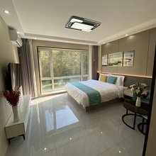哈尔滨芸栖民宿(江北大学城地铁站店)