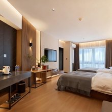 芊盈·Starry Night·高空民宿(国际会展中心油坊街地铁站店)