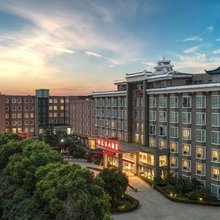 扬州恒春源大酒店(万达广场扬州大学荷花池校区店)