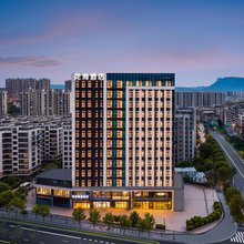 福州花海精品酒店(烟台山花海公园地铁站店)