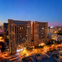 杭州BLUE CLOUD·蓝朵酒店(拱墅万达广场店)