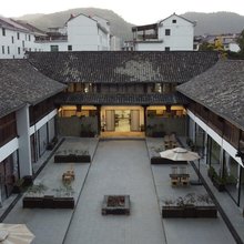 茂居酒店