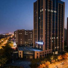 P Esports·顶配空间·电竞酒店(章丘和谐广场店)