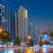 标纪LITE酒店(长沙万家丽广场马王堆地铁站店)
