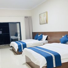四季青年酒店(南宁保利建材家居广场店)