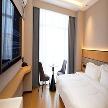 华源酒店(乌鲁木齐市交通职业大学店)
