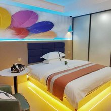 聚豪物业浪漫主题房(金沙中心广场店)