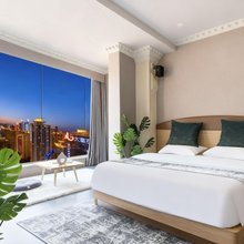 云墅院HP高空江景天台民宿(重庆解放碑步行街洪崖洞店)