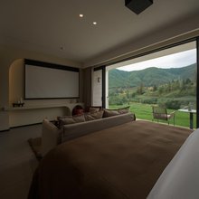 两三点雨·RAINNOOK·溯溪泳池设计师美宿(安吉云上草原店)