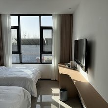 鸿顺宾馆