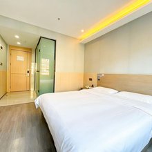 南通Y酒店(海门解放中路火车站店)