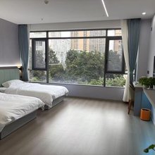 名郦酒店