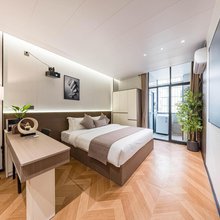 海仕登行政公寓(东莞横沥汽车站横沥中学店)