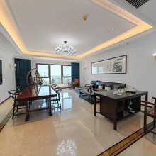 筑梦·城堡(大连星海广场店)