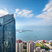 青岛五四广场海景美仑国际酒店