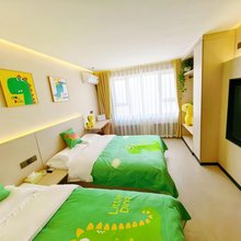 澜熹时光·主题公寓(哈尔滨站医大一院店)