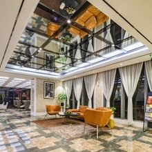漫咖酒店(大理洱海公园高铁站店)