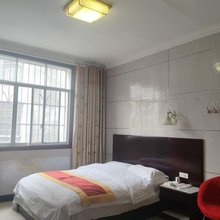 兴鑫宾馆(铜仁凤凰机场店)
