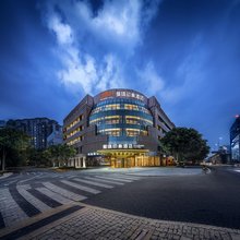 蜀镇印象酒店(成都红牌楼武侯大道地铁站店)