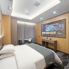云栖酒店(新化站东方城市广场店)