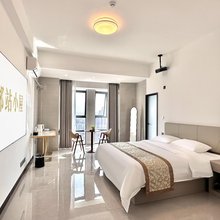 郴站小屋公寓(郴州站店)